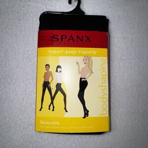 SPANX Reversible bodyshaping tights end TIGHTS Style BLACK Size C new in package